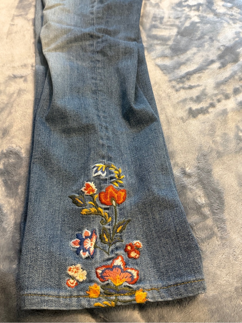 Driftwood Kelly Embroidered Floral Jeans Size 28 Bootcut Boho Stretch - Picture 14 of 14